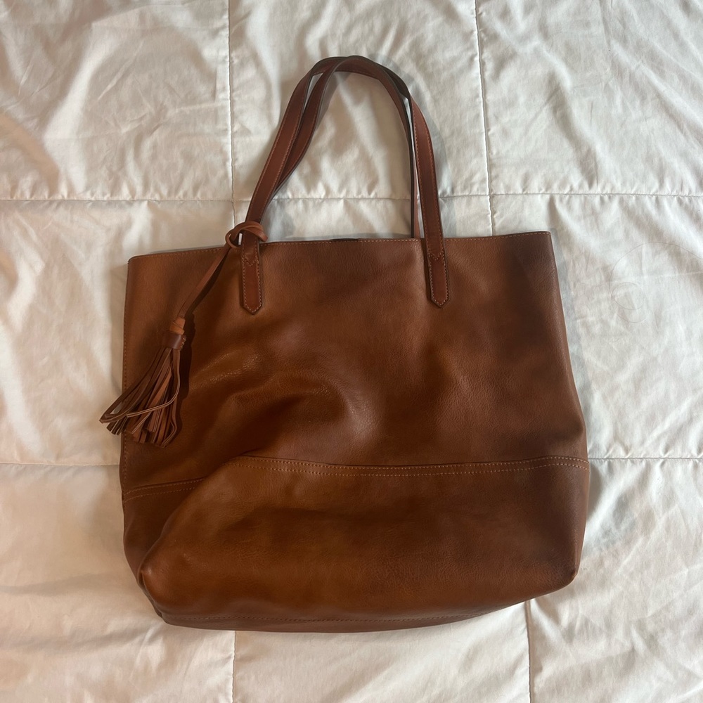 Carly Jean Tote Bag